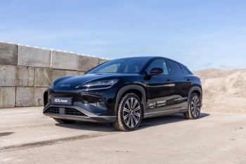 BYD SEALION 7