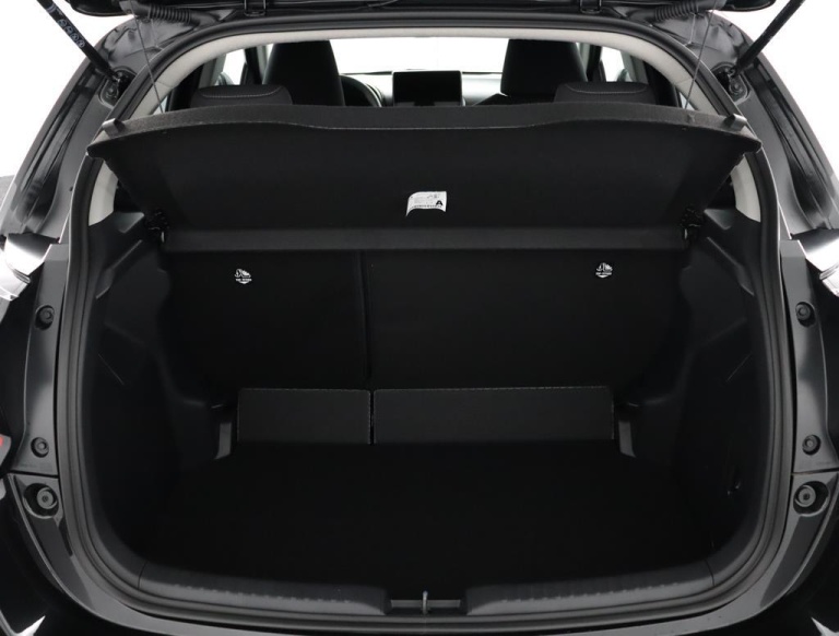 Toyota Yaris - 1.5 Hybrid 115 First Edition 21
