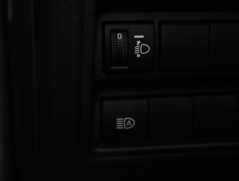 Toyota Yaris - 1.5 Hybrid 115 First Edition 26