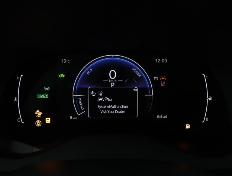 Toyota Yaris - 1.5 Hybrid 115 First Edition 6
