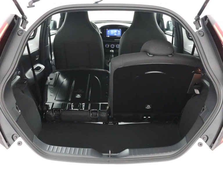 Toyota Aygo X - 1.0 VVT-i MT Play 23