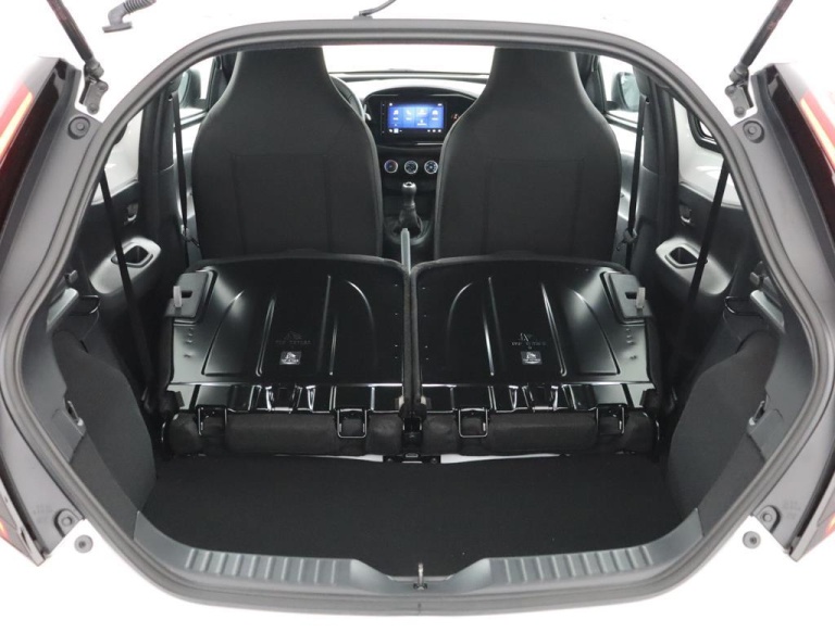 Toyota Aygo X - 1.0 VVT-i MT Play 24