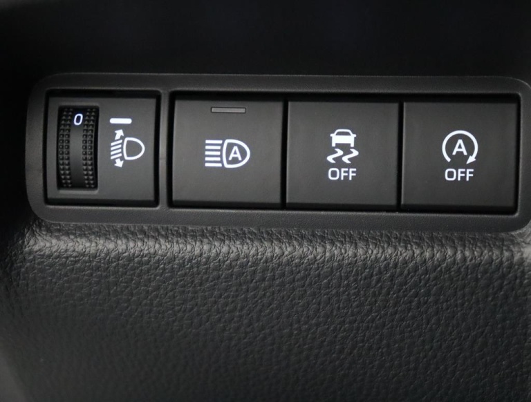 Toyota Aygo X - 1.0 VVT-i MT Play 39