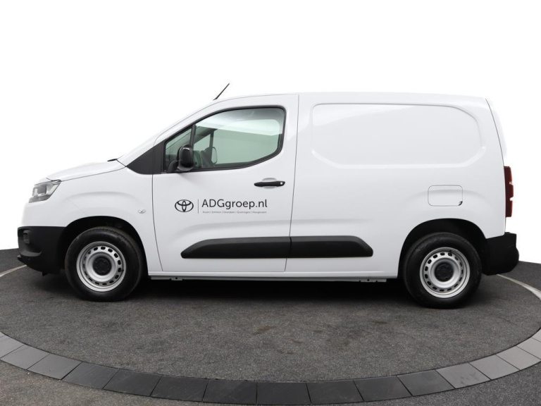 Toyota PROACE CITY - 1.5 D-4D Live 3