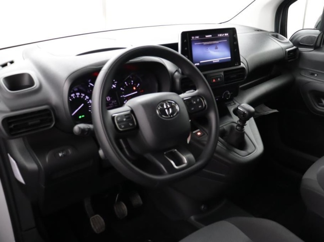 Toyota PROACE CITY - 1.5 D-4D Live