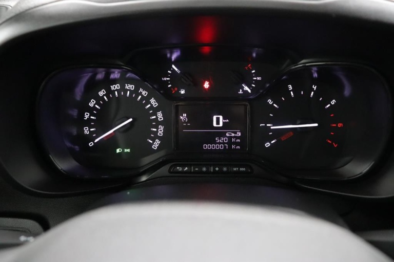 Toyota PROACE CITY - 1.5 D-4D Live 6