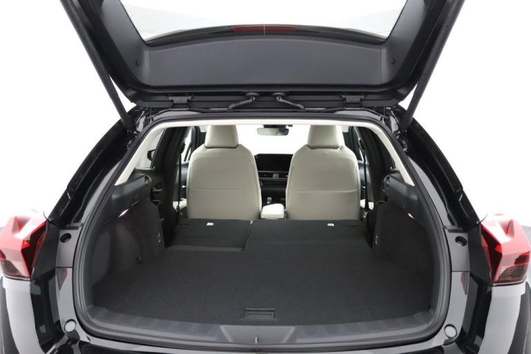 Lexus UX - 300h Luxury Line 23