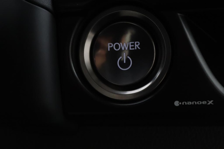Lexus UX - 300h Luxury Line 41