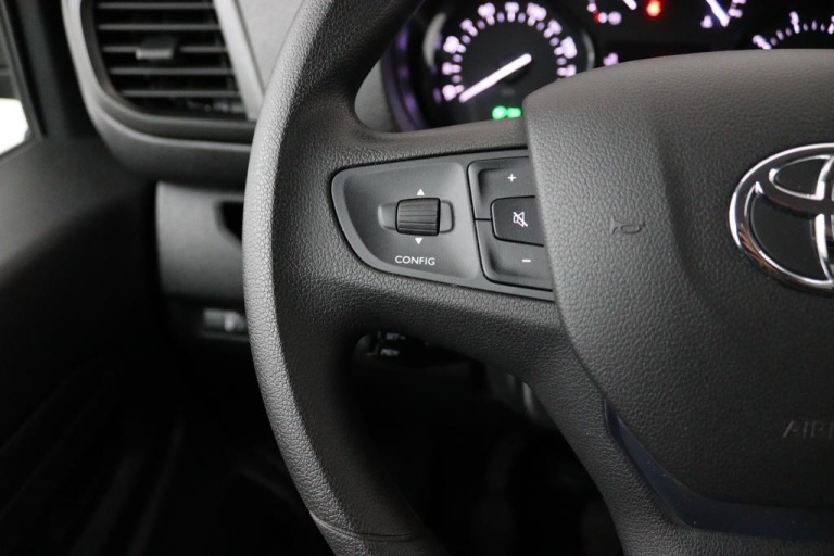 Toyota PROACE Long Worker - 2.0 D-4D Live 20