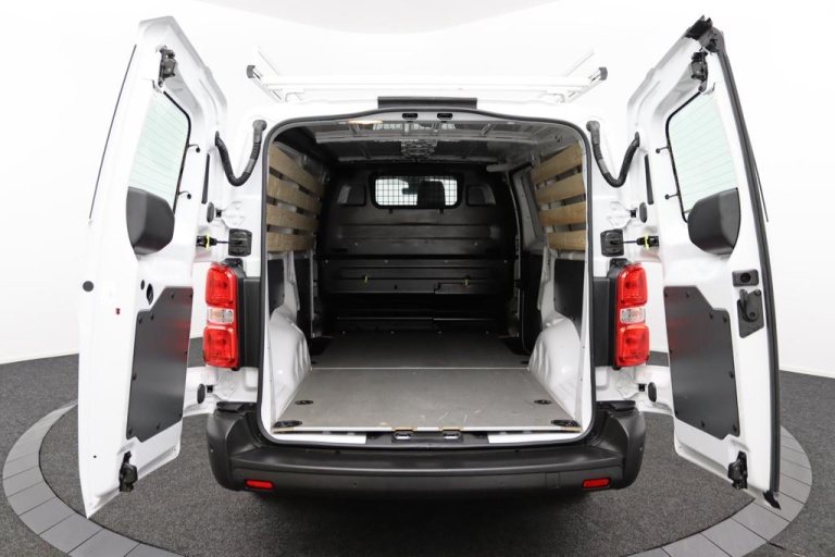 Toyota PROACE Long Worker - 2.0 D-4D Live 9