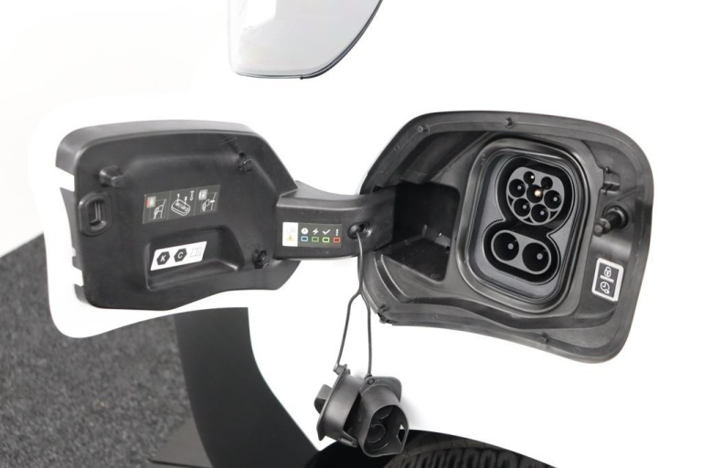 Toyota PROACE Electric Worker - Challenger Extra Range L1 75 kWh 33