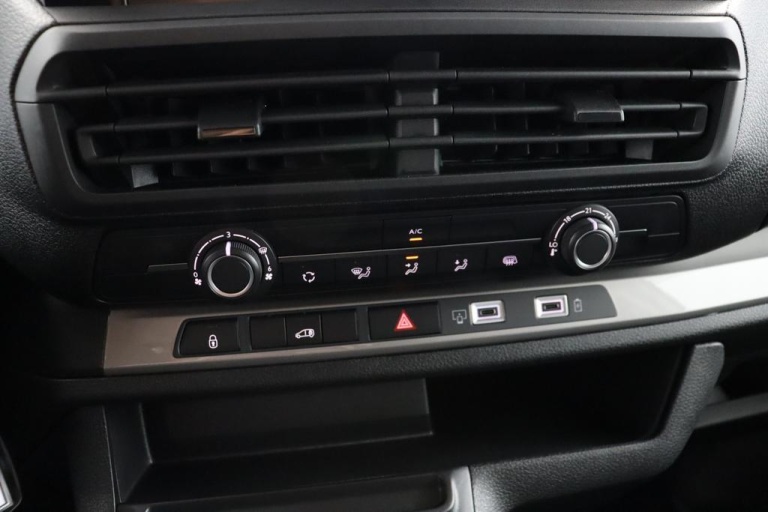 Toyota PROACE Electric Worker - Challenger Extra Range L1 75 kWh 6