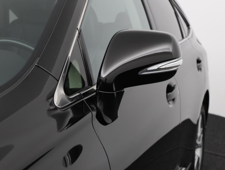 Lexus RX - 450h 4WD Tech Edition 38