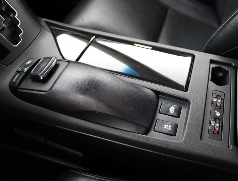 Lexus RX - 450h 4WD Tech Edition 59