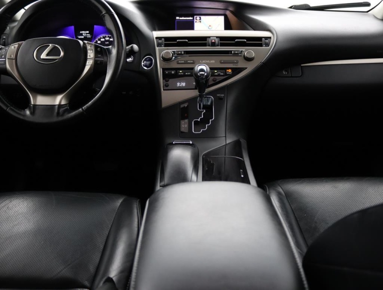 Lexus RX - 450h 4WD Tech Edition 63