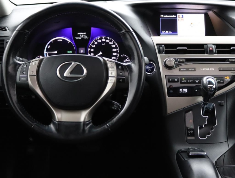 Lexus RX - 450h 4WD Tech Edition 64