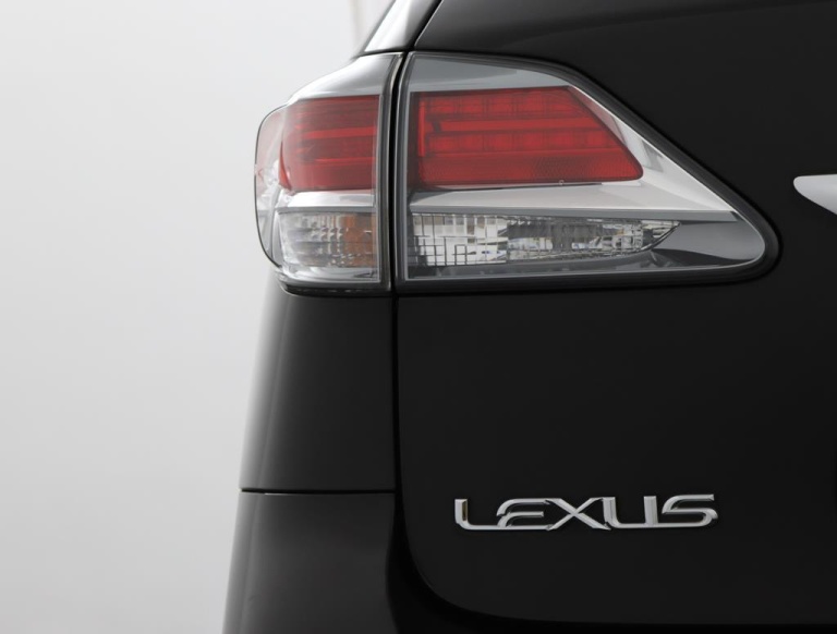 Lexus RX - 450h 4WD Tech Edition 67
