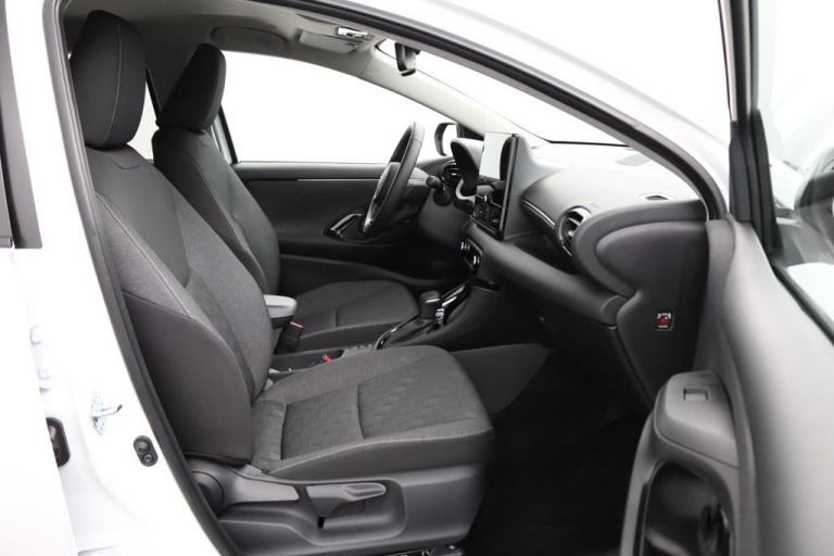 Toyota Yaris - 1.5 Hybrid 115 First Edition 22
