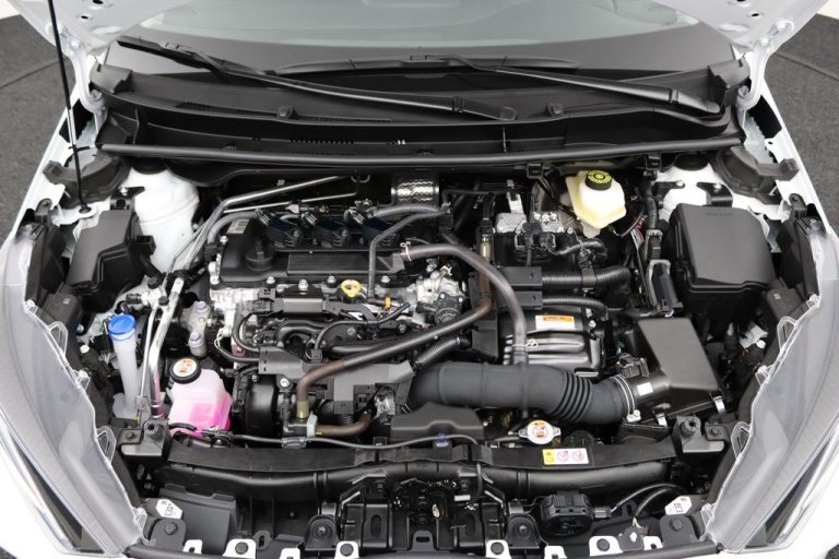 Toyota Yaris - 1.5 Hybrid 115 First Edition 34
