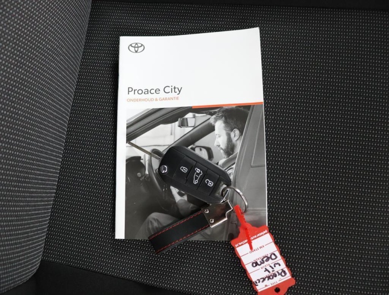 Toyota PROACE CITY Electric - First Edition Long 50 kWh 10