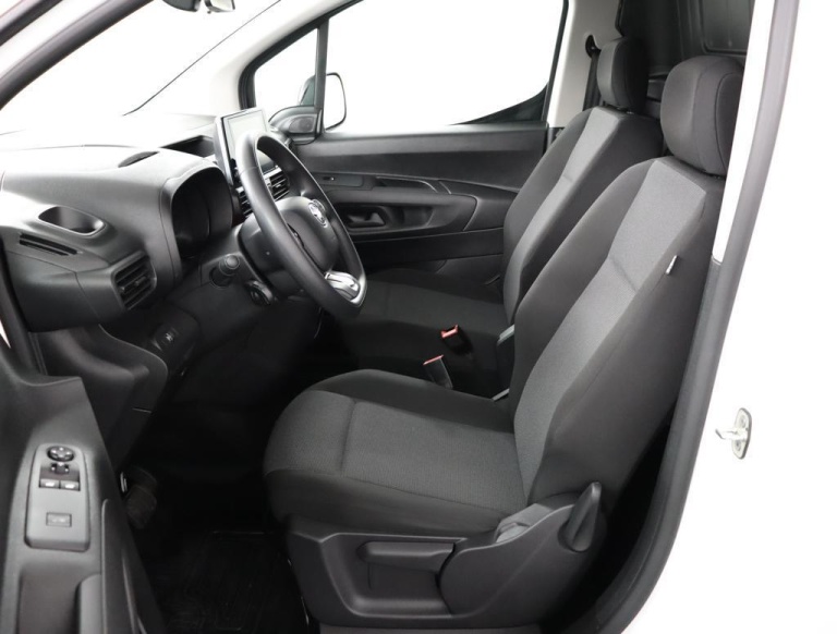 Toyota PROACE CITY Electric - First Edition Long 50 kWh 17
