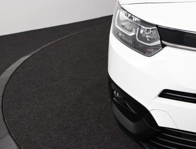 Toyota PROACE CITY Electric - First Edition Long 50 kWh 33