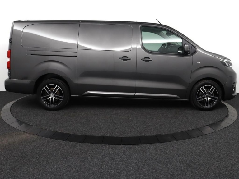 Toyota PROACE Worker - 2.0 D-4D Professional Long 12