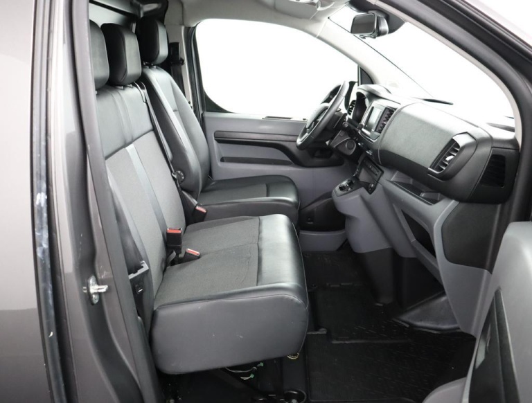 Toyota PROACE Worker - 2.0 D-4D Professional Long 19