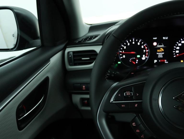 Suzuki Swift - 1.2 Style Smart Hybrid 19
