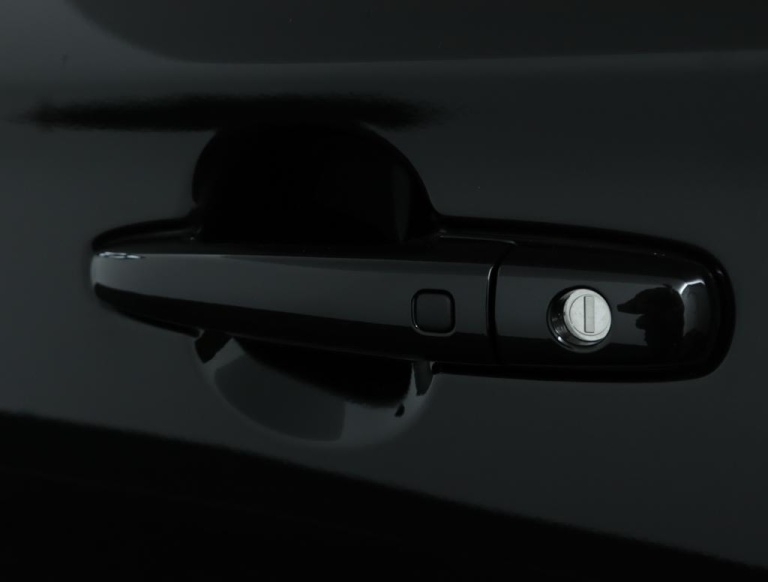 Suzuki Swift - 1.2 Style Smart Hybrid 36