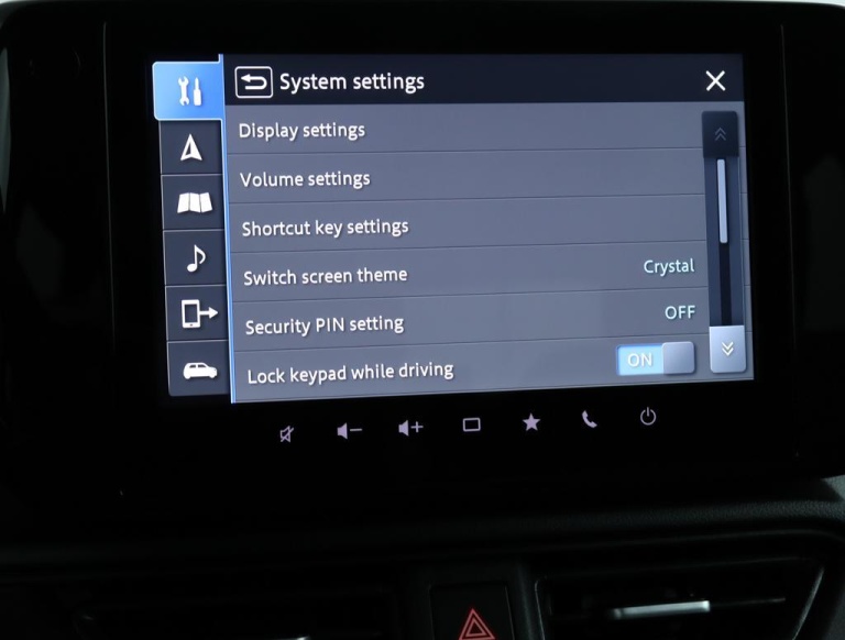 Suzuki Swift - 1.2 Style Smart Hybrid 44