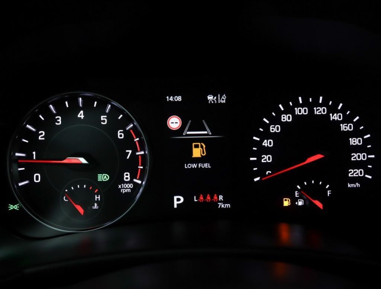 Suzuki Swift - 1.2 Style Smart Hybrid 6