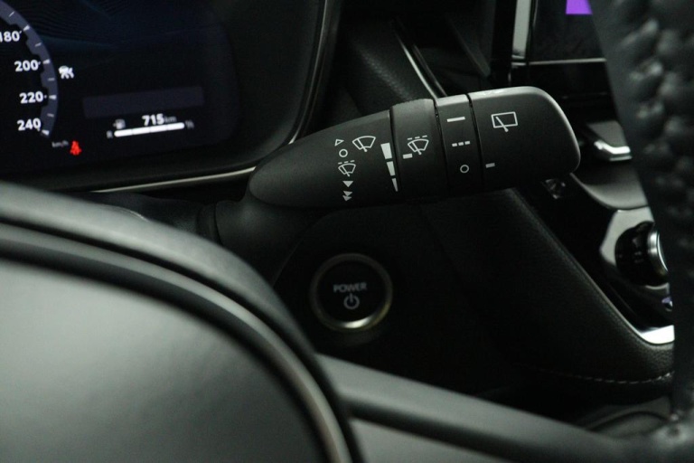 Toyota Corolla Touring Sports - Hybrid 140 Active 30