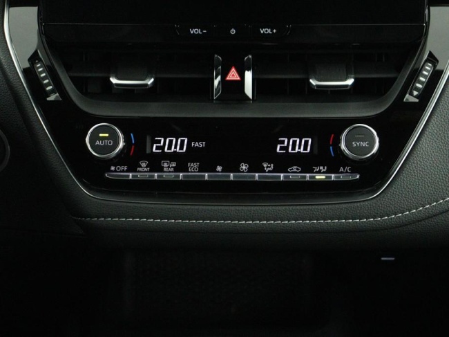 Toyota Corolla Touring Sports - Hybrid 140 Active