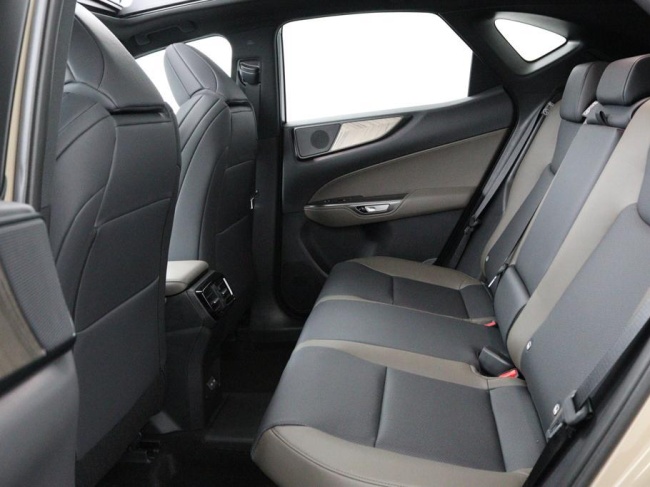 Lexus NX - 450h+ AWD Overtrail Line
