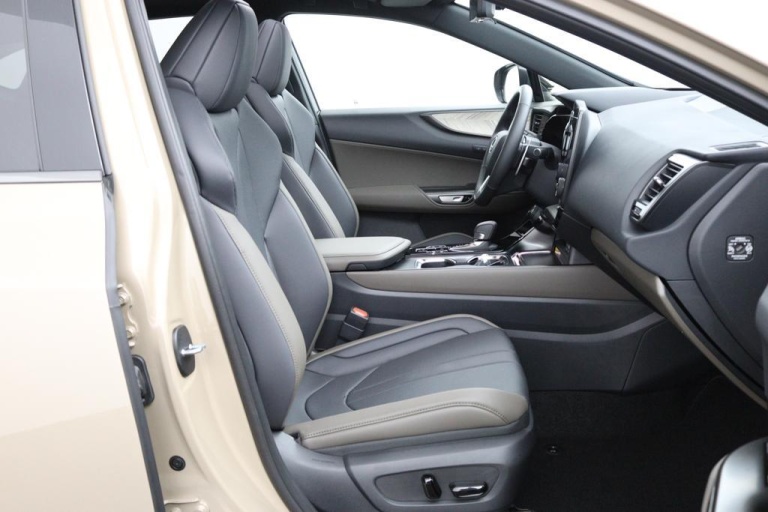 Lexus NX - 450h+ AWD Overtrail Line 22