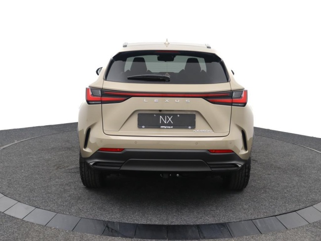 Lexus NX - 450h+ AWD Overtrail Line