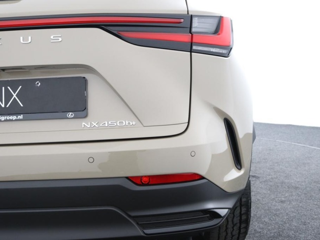 Lexus NX - 450h+ AWD Overtrail Line