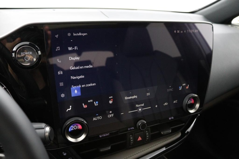 Lexus NX - 450h+ AWD Overtrail Line 46