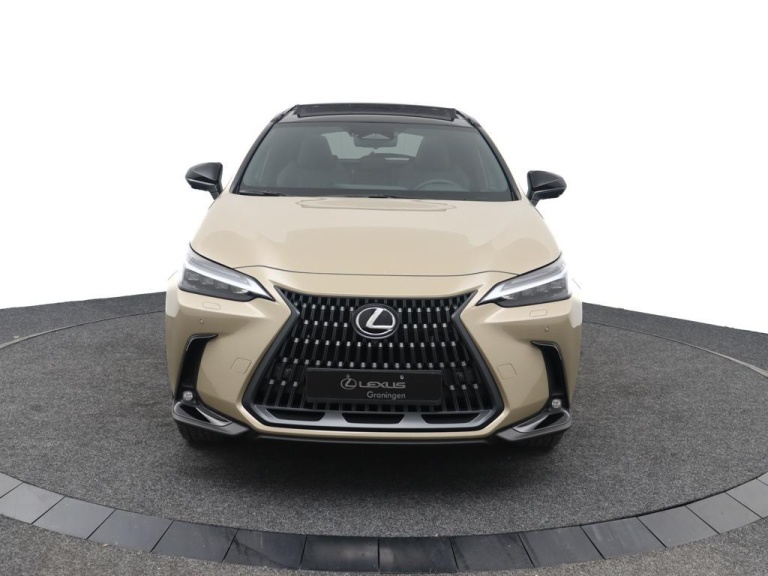 Lexus NX - 450h+ AWD Overtrail Line 53