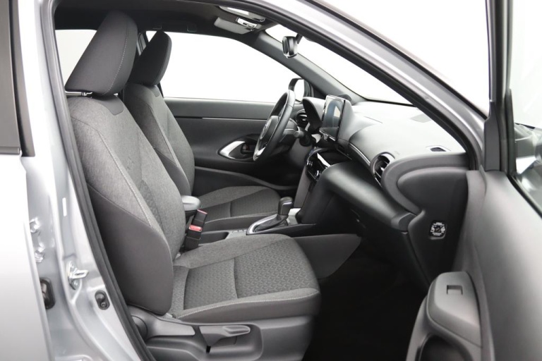 Toyota Yaris Cross - 1.5 Hybrid Dynamic 10