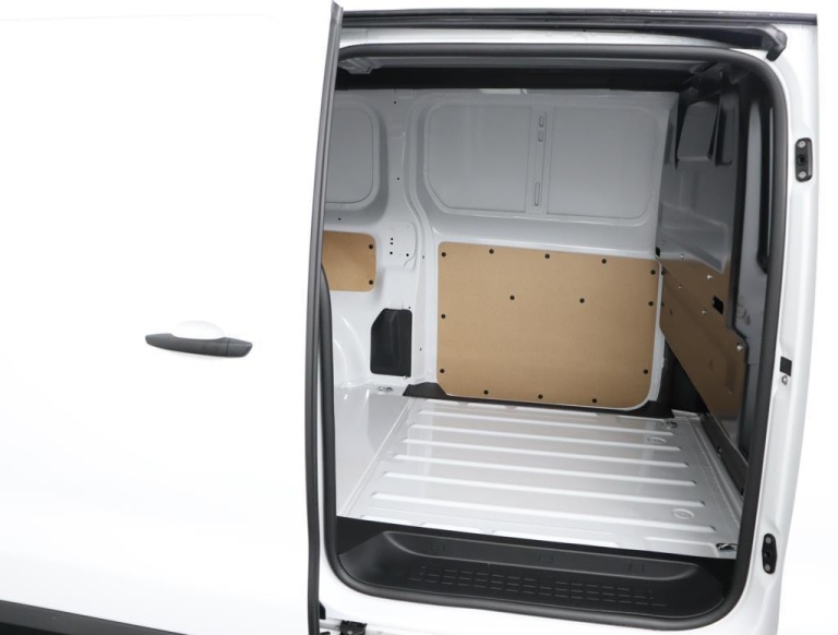 Toyota PROACE Worker - 2.0 D-4D L1 Challenger 37