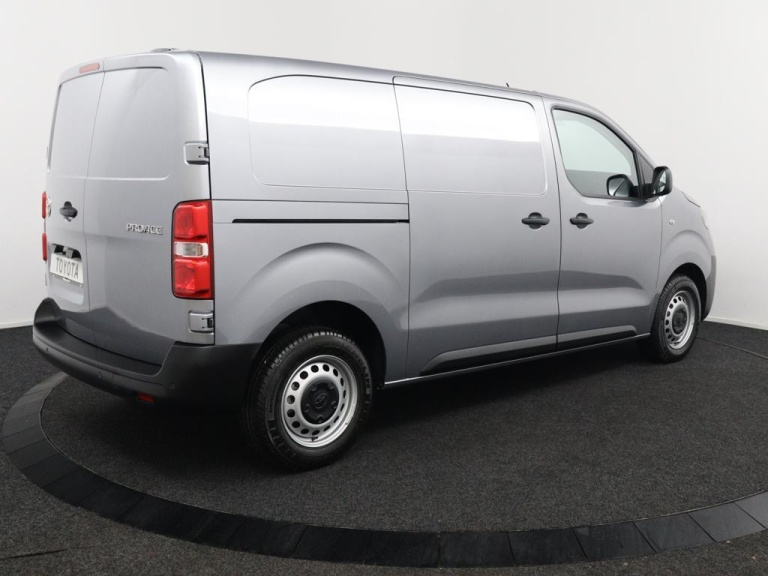 Toyota PROACE Worker - 2.0 D-4D L1 Challenger 2