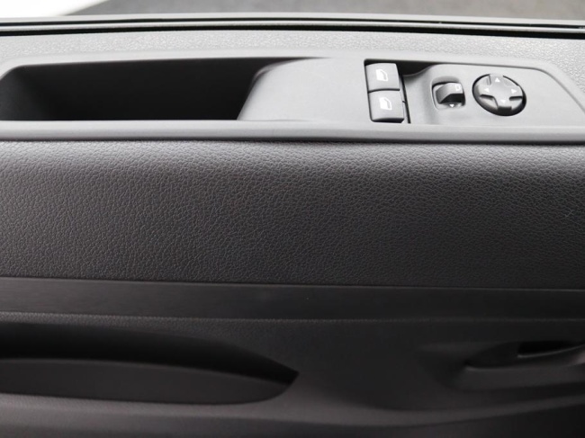 Toyota PROACE Worker - 2.0 D-4D L1 Challenger