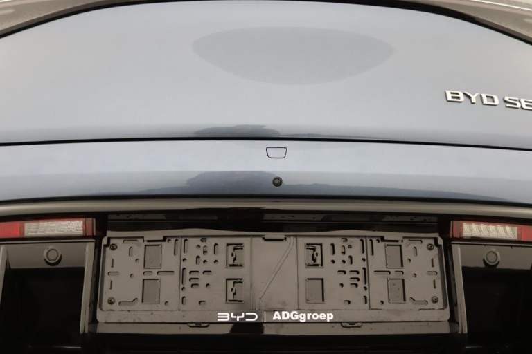 BYD SEAL - Design RWD 82.5 kWh 12