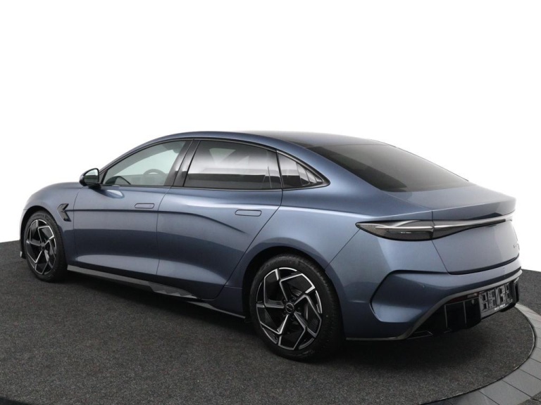 BYD SEAL - Design RWD 82.5 kWh 3