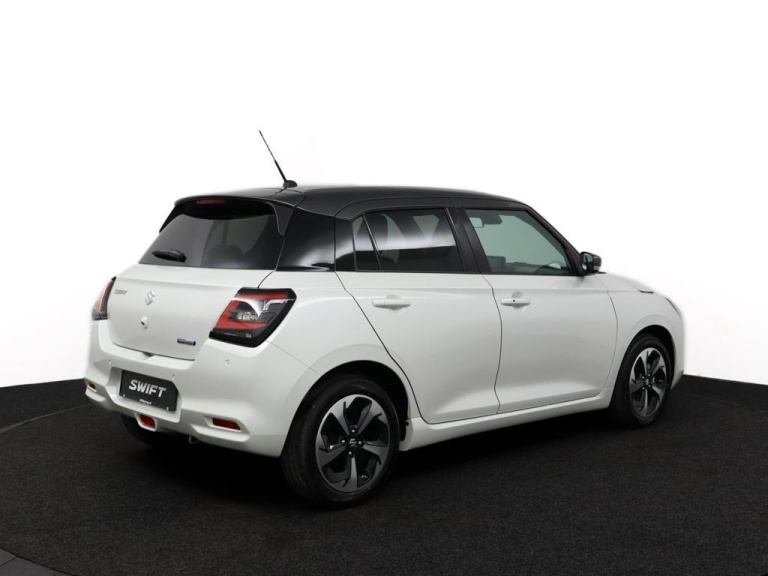 Suzuki Swift - 1.2 Style Smart Hybrid 2
