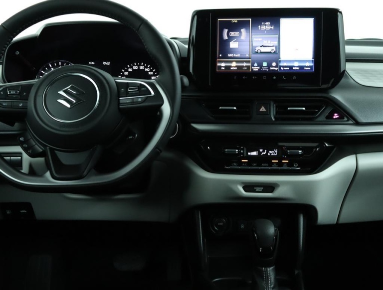 Suzuki Swift - 1.2 Style Smart Hybrid 47
