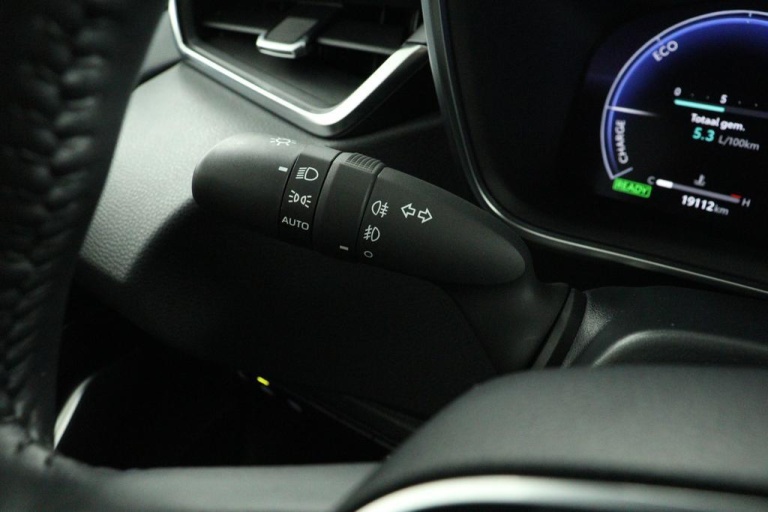 Toyota Corolla Touring Sports - Hybrid 140 Dynamic 28