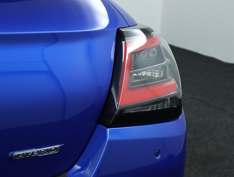 Suzuki Swift - 1.2 Style Smart Hybrid 38